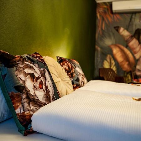 Hotel Residenz Luxury Apartments Метцинген Екстер'єр фото