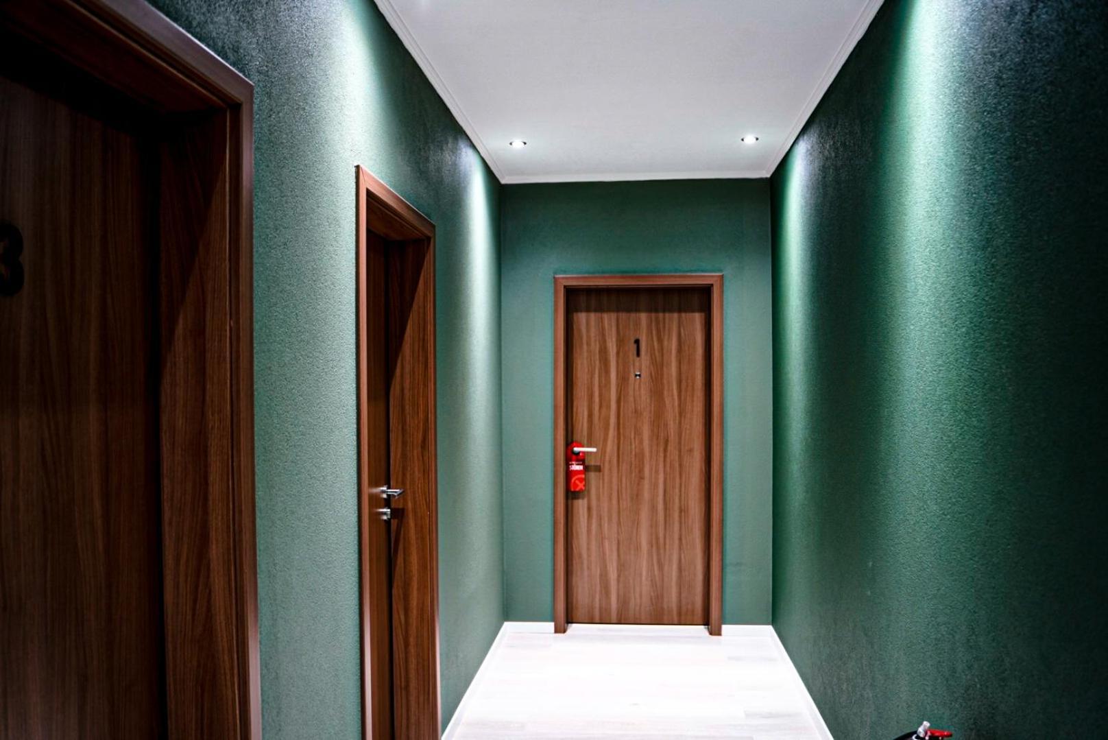 Hotel Residenz Luxury Apartments Метцинген Екстер'єр фото