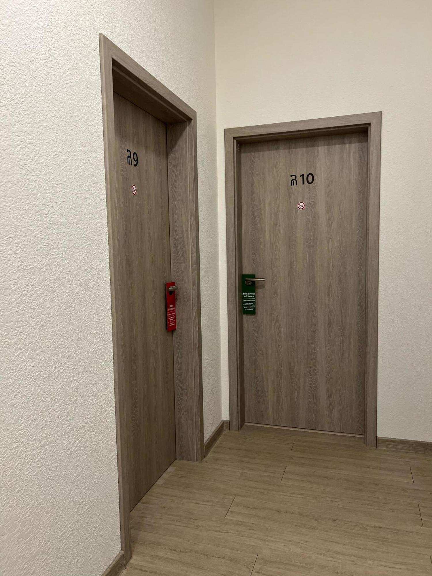 Hotel Residenz Luxury Apartments Метцинген Екстер'єр фото